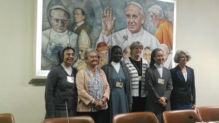 Women religious participating in the Synod of Bishops at press conference