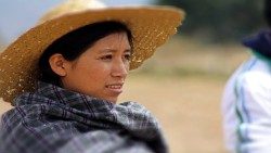 Eine Frau in Bolivien