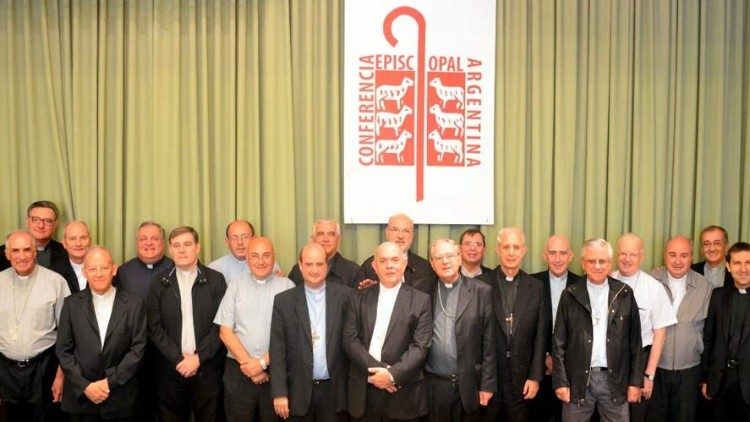 Los obispos de la Conferencia Episcopal Argentina en una foto de archivo.