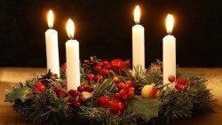 2018.11.29 Corona di avvento, quattro candele, quarta domenica di avvento