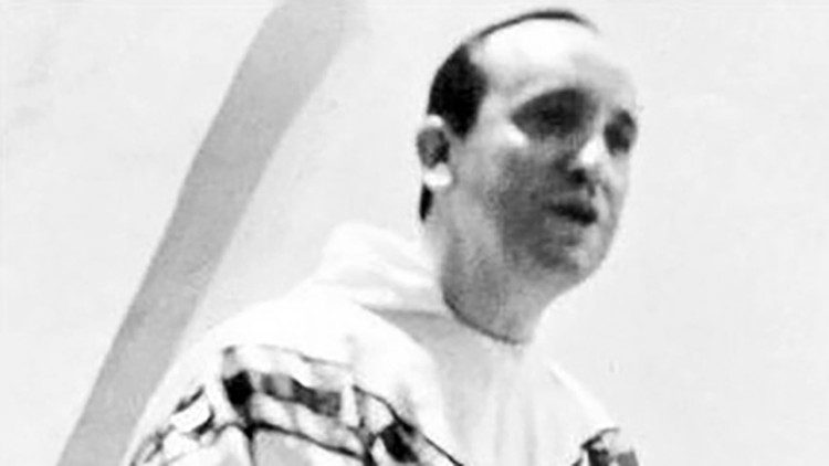 Jorge Mario Bergoglio als junger Priester
