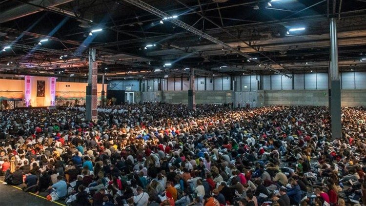 2018.12.29 Incontro Taize a Madrid, sala IFEMA