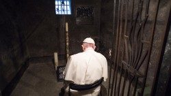 Ferenc pápa Auschwitzban 2016. 07. 29-én