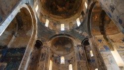 Bisher nicht zu verkaufen: Armenische Kathedrale von Van auf der Insel Akhtamar