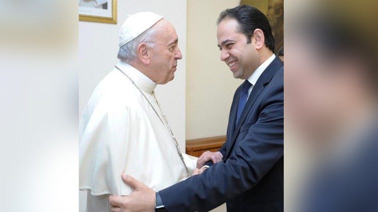 البابا فرنسيس والسيد محمد محمود عبد السلام