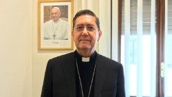 Mons. Ayuso Guixot alla guida del Dicastero per il dialogo interreligioso
