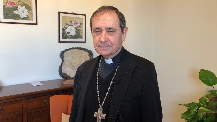 Mons. Juan Ignacio Arrieta, Secretario del Pontificio Consejo para los Textos Legislativos