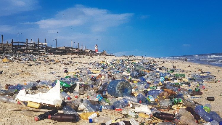 Irgendwo in Ghana: Plastikmüll