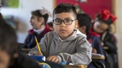 Educación infantil en tiempo de pandemia: Unicef alerta en su último informe sobre el riesgo de abandono escolar de los niños más vulnerables.
