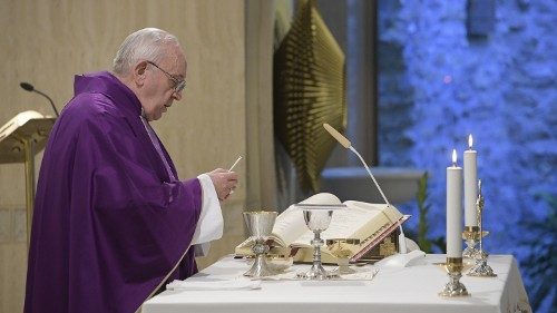 Papst Franziskus in Santa Marta: „Der Müdigkeit nicht nachgeben“