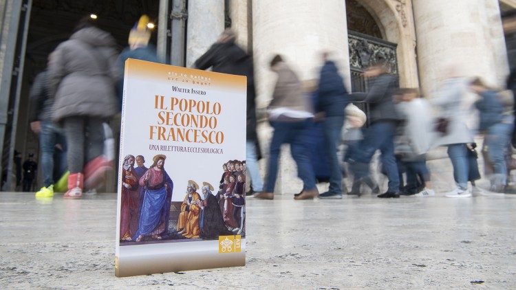 Walter Insero: "Ta knjiga je nastala iz hvaležnosti za izkušnjo, za pričevanje papeža Frančiška."
