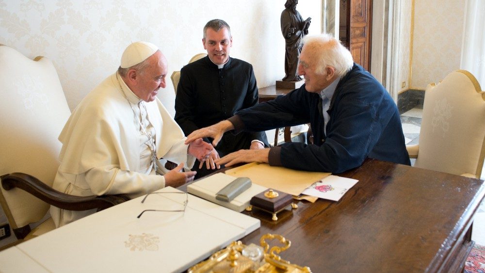 2019.05.07 Papa Francesco riceve Jean Vanier in Vaticano 21 marzo 2014  - 2014.03.07