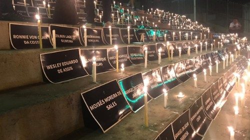 Gedenken an die Toten von Brumadinho vor Ort im Jahr 2019