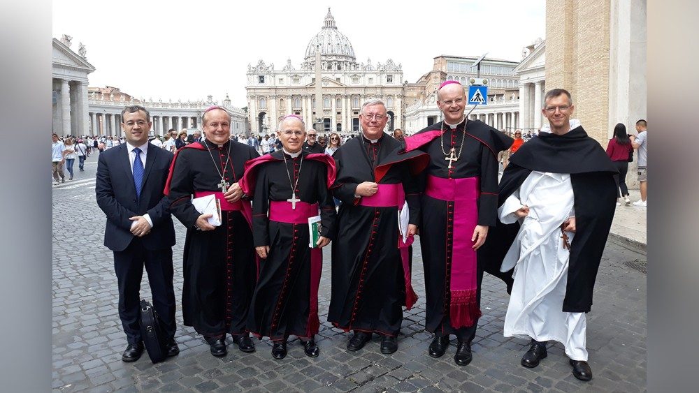 I membri della presidenza della Commissione degli Episcopati dell'Unione Europea (Comece)