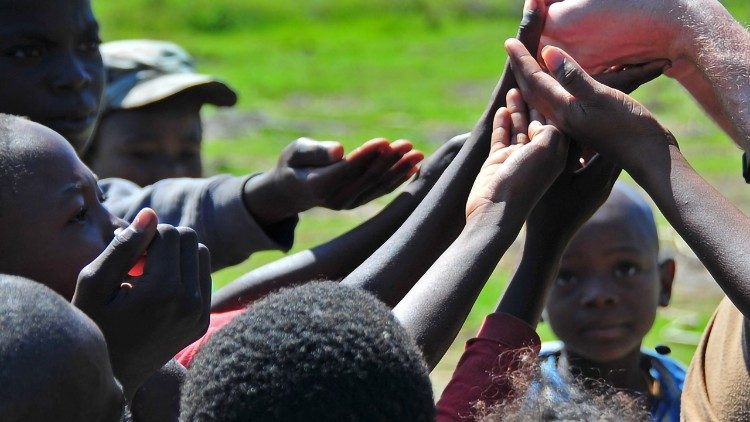 Giornata Del Bambino Africano Don Molino Vera Urgenza E Educare Il Cuore Vatican News