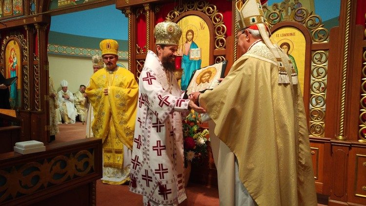 Kardinal Leonardo Sandri med biskopar av östkyrkan