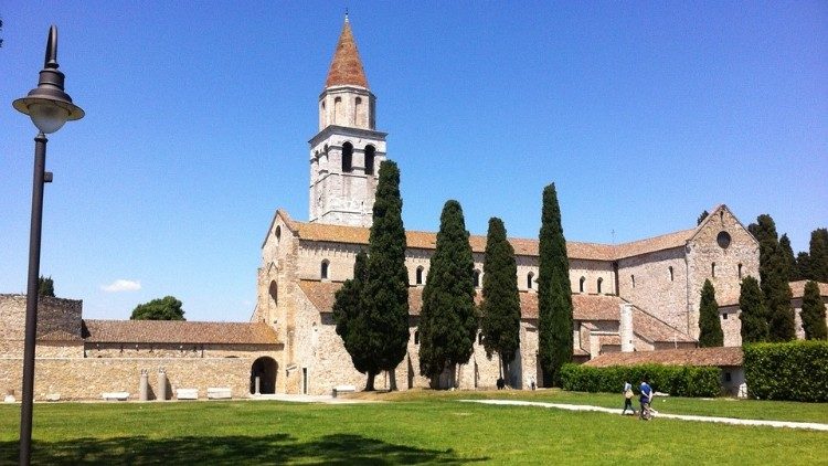 La basilica di Santa Maria Assunta ad Aquileia sulle fondamenta dell'antica basilica patriarcale risalente al IV secolo