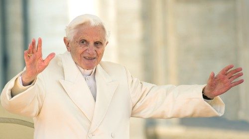 Lombardi: Benedetto XVI, compagno prezioso per il nostro tempo