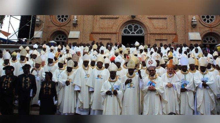 Các Giám mục châu Phi và Madagascar