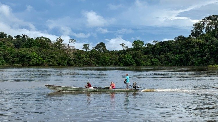 Amazônia, navegação nos rios