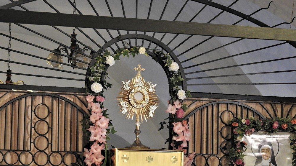 2019.08.12 La festa di santa Chiara a Turnisce con adorazione eucaristica e santa messa presiedutta da mons Peter Stumpf