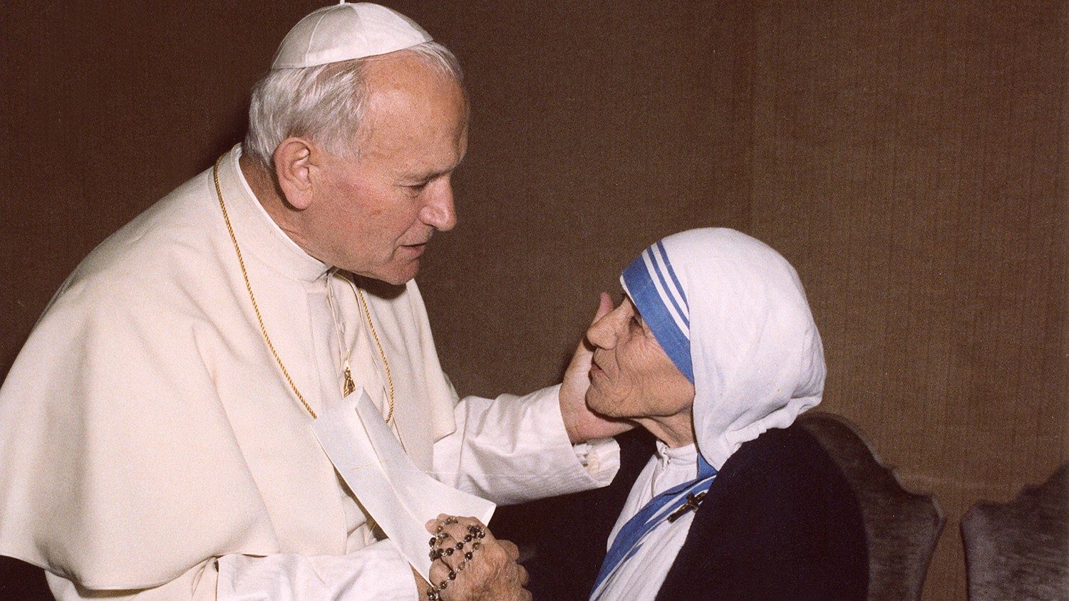Madre Teresa: "O amor para que seja autêntico, deve nos custar" - Vatican News