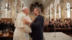 Papst Franziskus 2015 zu Besuch bei Waldensern in Turin