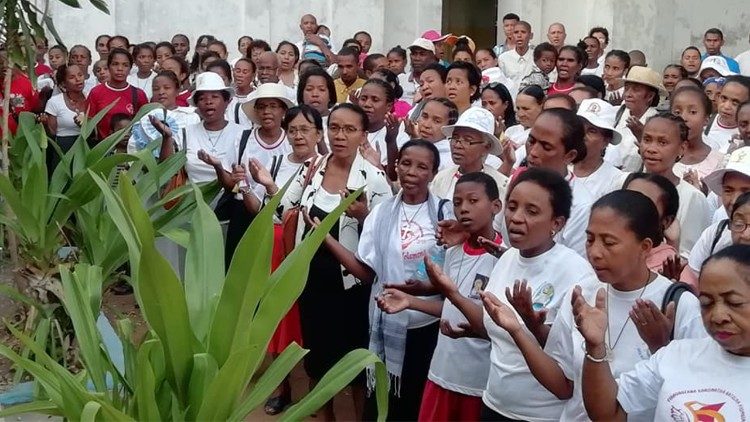 
                    Madagascar: Week of Prayer for Christian Unity in Toamasina.
                