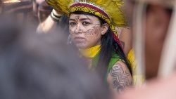 Indígenas na Amazônia (Guilherme Cavalli Cimi)