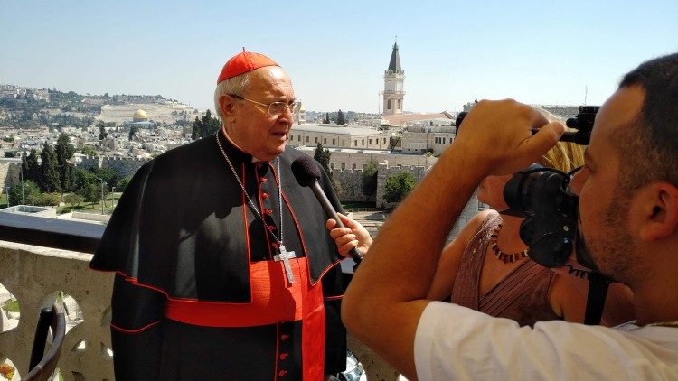 Archívna snímka: Kardinál Sandri vo Svätej zemi
