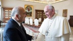 Príncipe Hassan bin Talal visita o Papa Francisco, em 3 de outubro de 2019