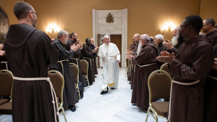 Papa Franjo s franjevcima iz talijanske pokrajine Marche 2019. godine