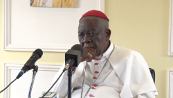 Cardeal Christian Tumi tinha 90 anos 