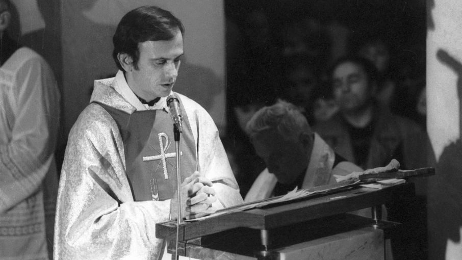 La Pologne célèbre la mémoire du père Popieluszko - Vatican News
