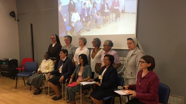 Religieuses représentant l'UISG lors du Synode sur l'Amazonie, en octobre 2019 à Rome