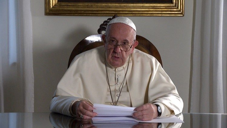 Видеопослание Папы Франциска