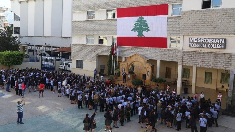 Libańska Caritas apeluje o pomoc krajowi pogrążonemu w kryzysie