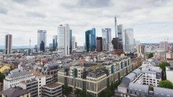 Vista panorámica de la ciudad alemana Fráncfort del Meno
