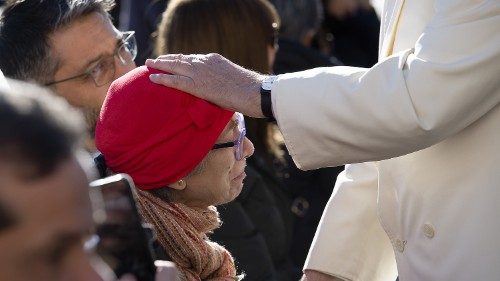Rencontre entre le Pape François et une personne handicapée, audience générale du 14 décembre 2019.
