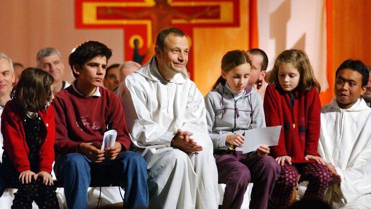 Brat Alois: nowy ekumenizm, z młodymi bez Kościoła, jest ich coraz więcej