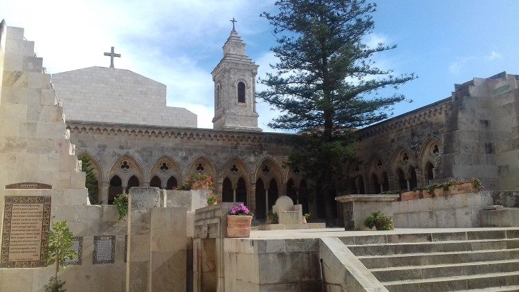 Церковь "Отче наш" на Елеонской горе в Иерусалиме
