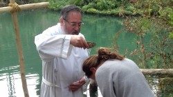 Francuzi proszą o chrzest, w tym roku 4278 dorosłych