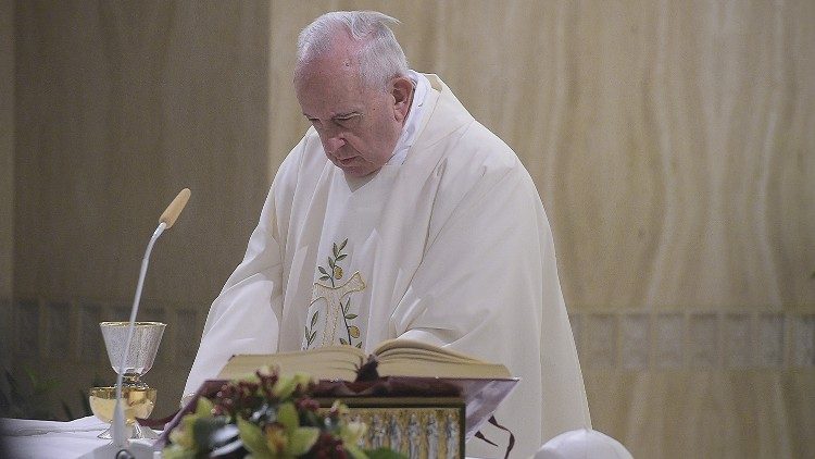 Papa Franjo slavi misu u kapeli Doma svete Marte; 28. siječnja 2020. godine
