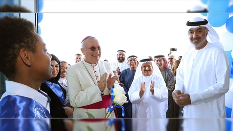 Bishop Hinder inaugurates St. Mary's school in UAE