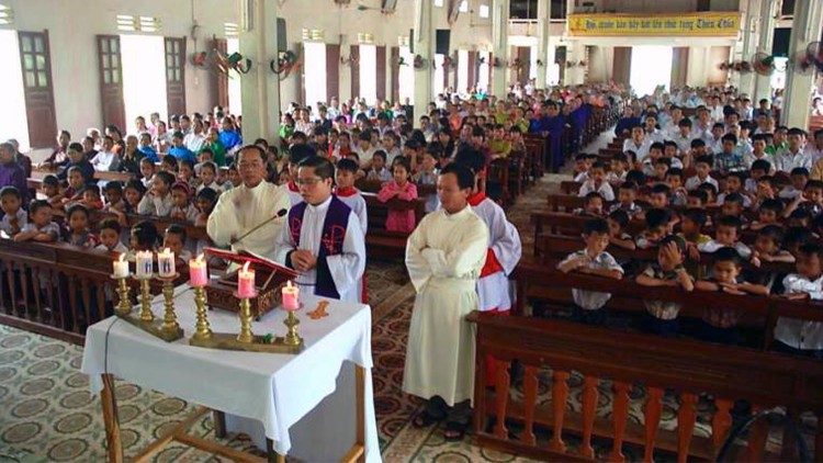 Católicos no Vietnã