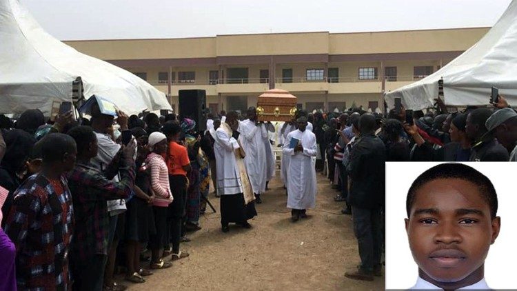 2020.02.15 Nigeria: il funerale del giovane seminarista assassinato