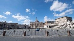 La place Saint Pierre, au Vatican.