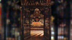 Die Gnadenkapelle von Tschenstochau mit dem Bild der Schwarzen Madonna