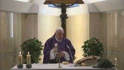 2020.04.08 Papa Francesco celebra la Messa a Casa Santa Marta