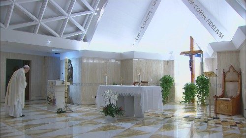 Il Papa prega per gli operatori sanitari che assistono i disabili colpiti dal Covid-19